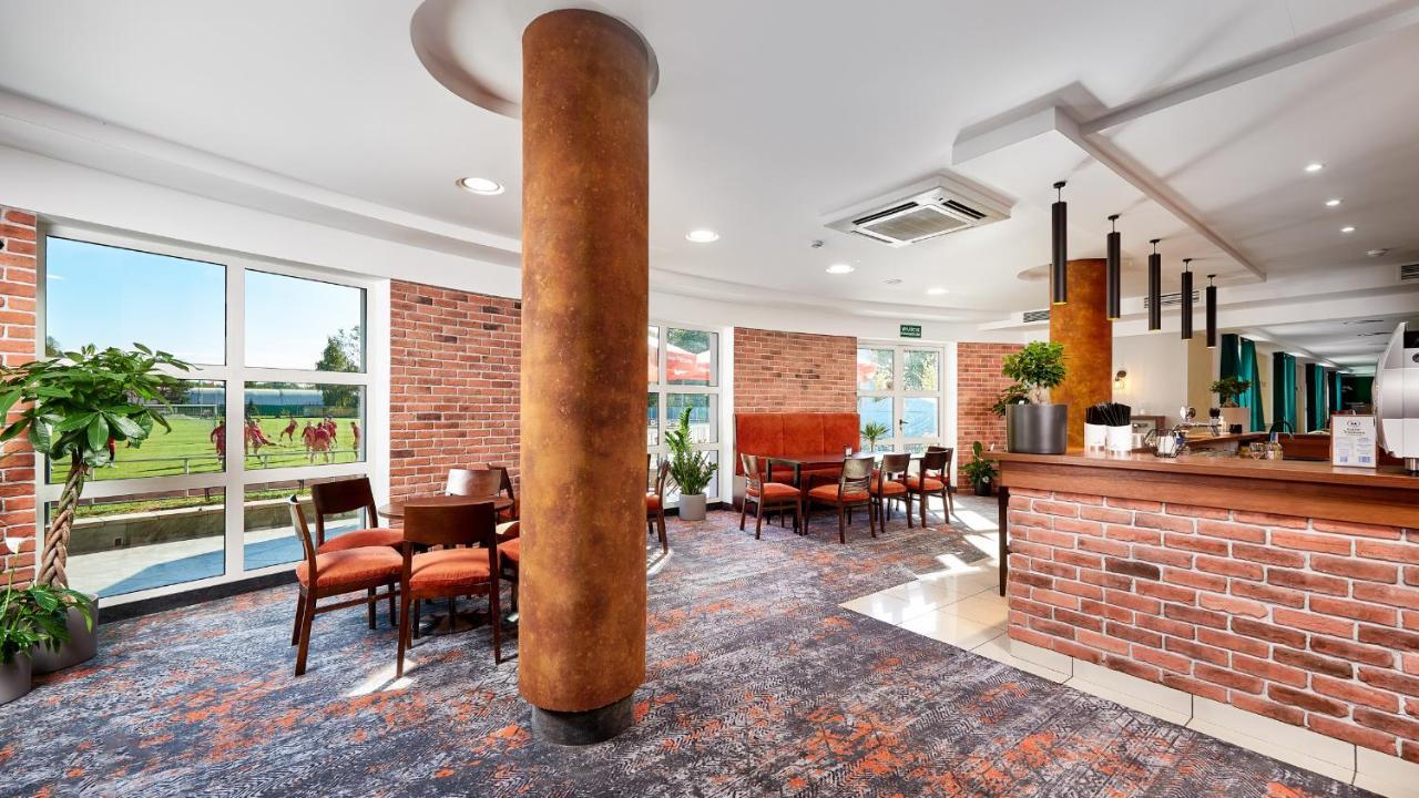 Hotel Anton By Dns Pruszkow Exterior photo